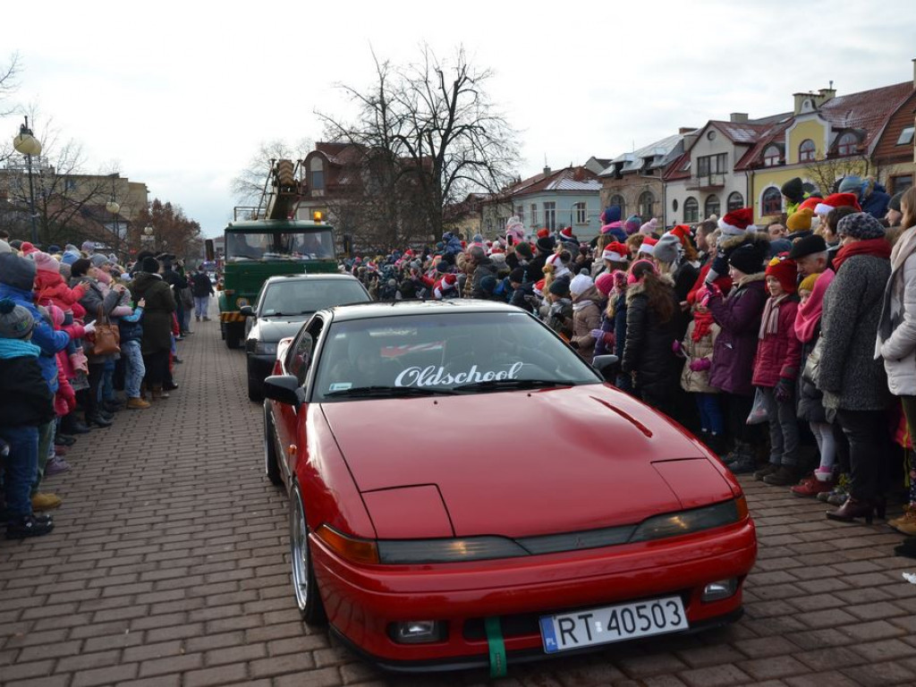 Parada Mikołajów przeszła przez Tarnobrzeg! [Zdjęcia][Wideo]