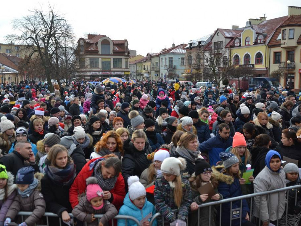 Parada Mikołajów przeszła przez Tarnobrzeg! [Zdjęcia][Wideo]