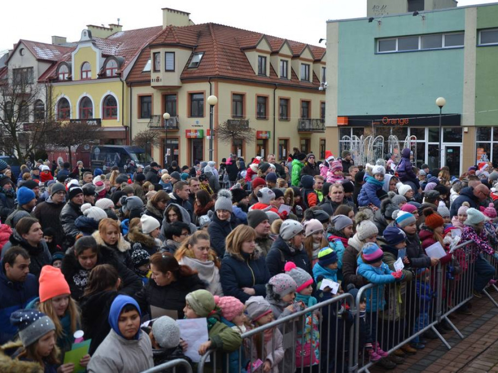 Parada Mikołajów przeszła przez Tarnobrzeg! [Zdjęcia][Wideo]