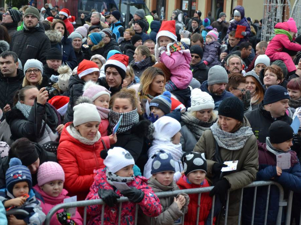 Parada Mikołajów przeszła przez Tarnobrzeg! [Zdjęcia][Wideo]