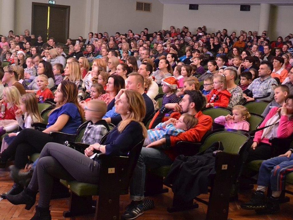 Tu już są prawie Święta! Mikołajkowy Dom Kultury - ZDJĘCIA