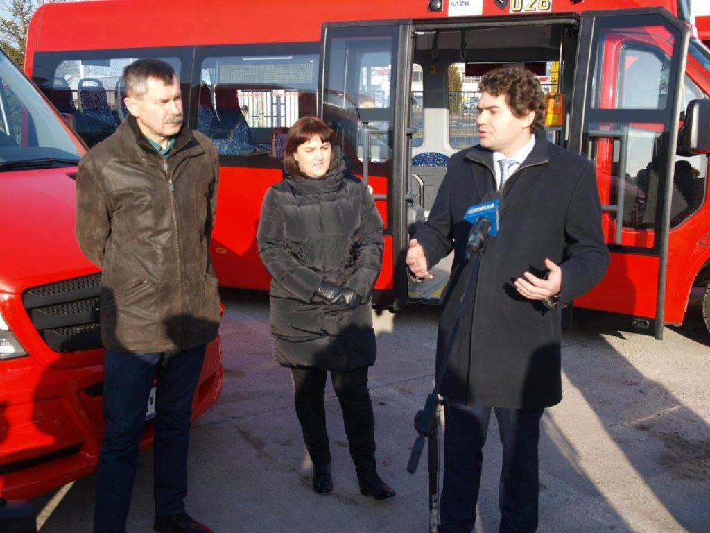 Darmowa komunikacja na święta, nowy rozkład jazdy i nowe autobusy! [ZDJĘCIA]