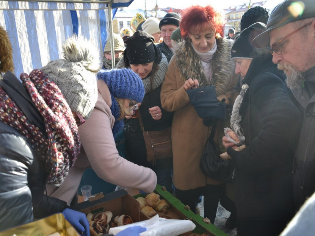 Tysiąc szczodraków na Trzech Króli! Charytatywny rekord pobity! [ZDJĘCIA]