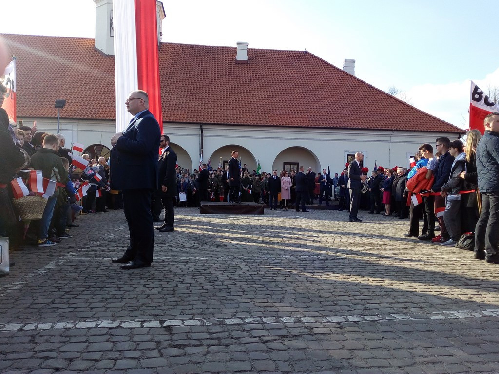 Tłumy na spotkaniu z prezydentem Andrzejem Dudą [Zdjęcia]