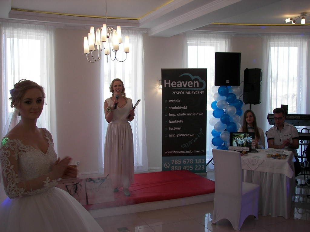 Gala ślubna w Klimontowie [Zdjęcia]