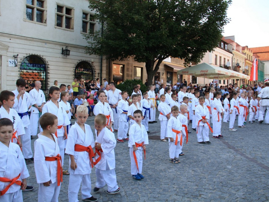 Truskawkowa Niedziela w Sandomierzu [Zdjęcia]