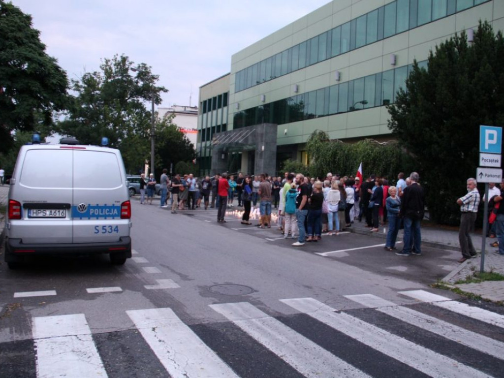 Protest pod sandomierskim sądem [ZDJĘCIA]