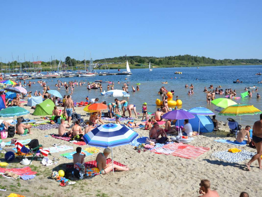 Niedzielne oblężenie Jeziora Tarnobrzeskiego. ZDJĘCIA