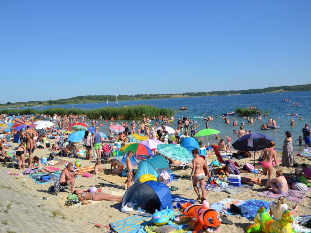 Niedzielne oblężenie Jeziora Tarnobrzeskiego. ZDJĘCIA