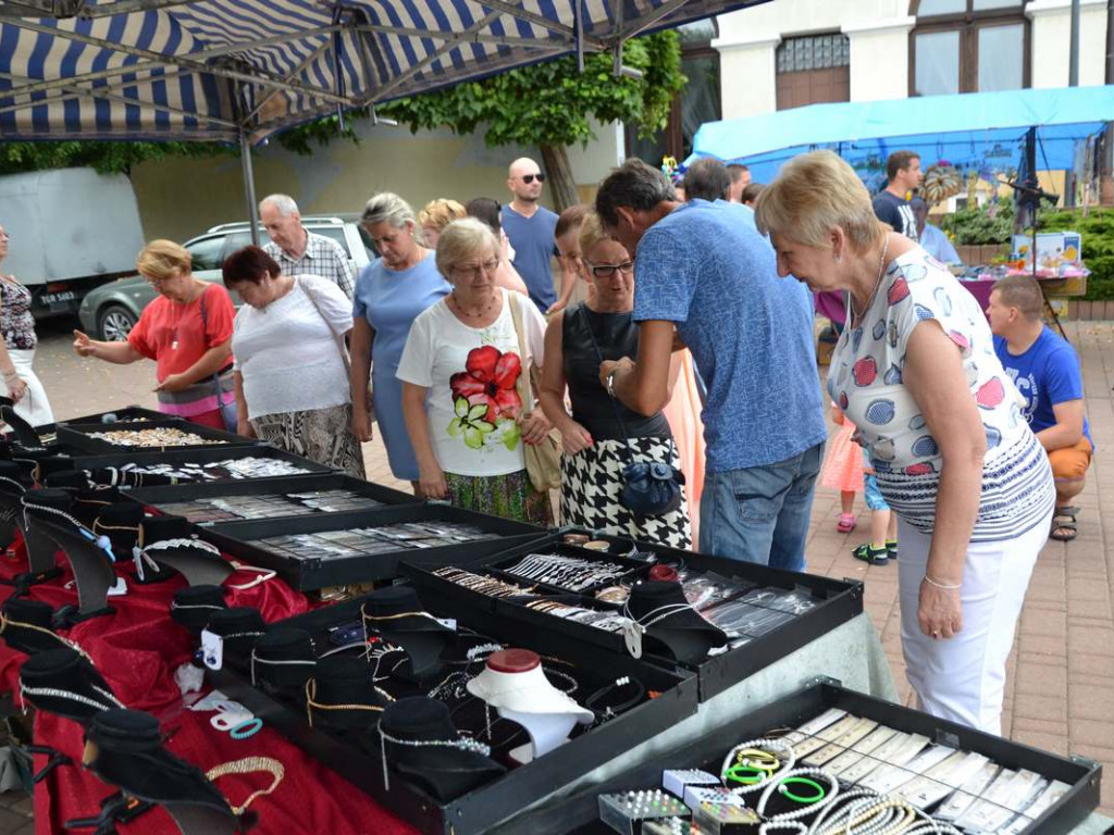 Jarmark Dominikański na tarnobrzeskim rynku [Zdjęcia]