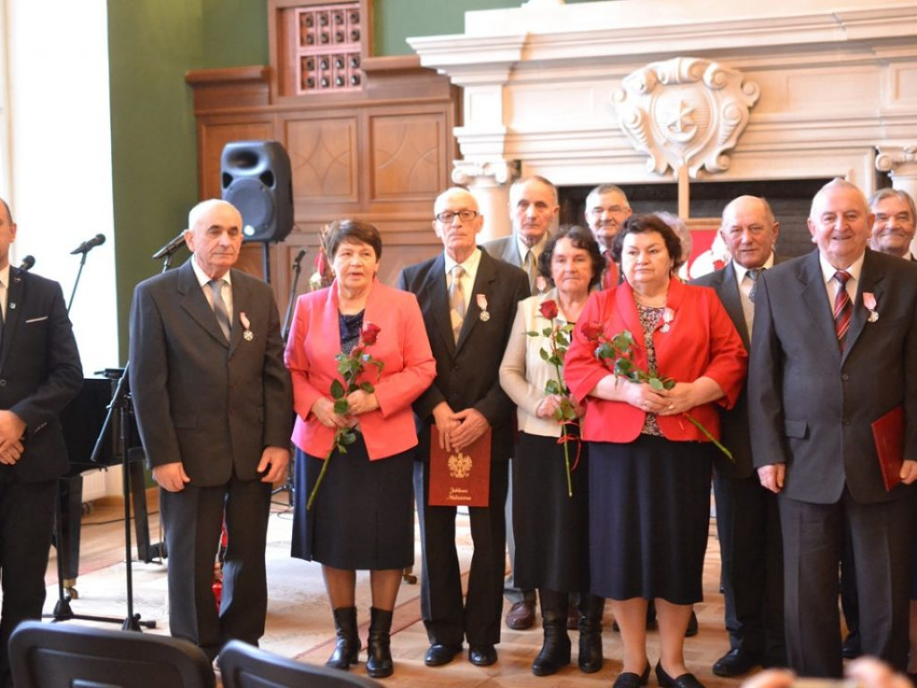 13 par z Tarnobrzega świętowało Złote Gody [ZDJĘCIA]