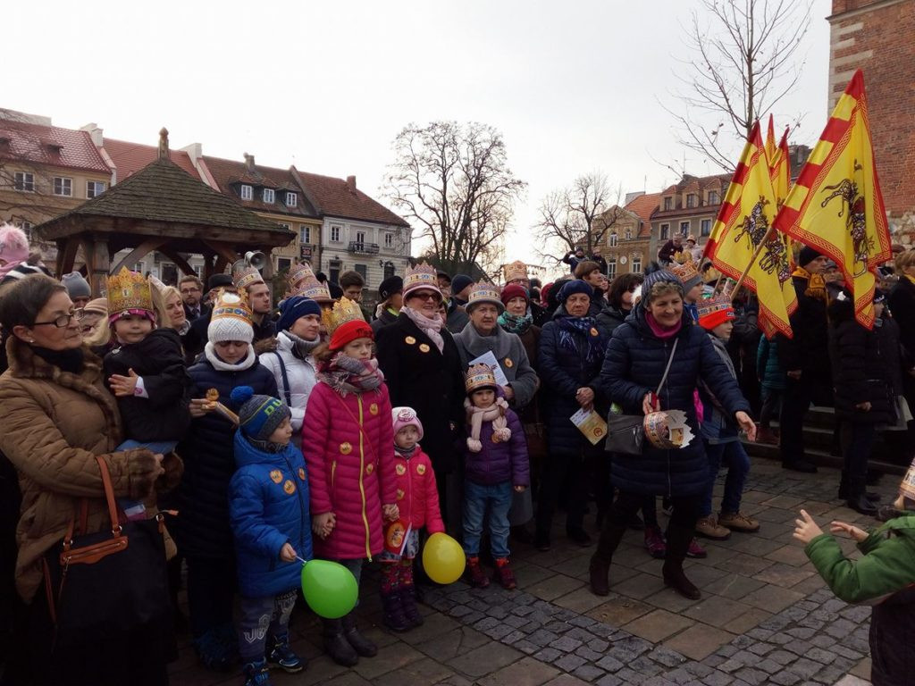 Orszak Trzech Króli przeszedł przez Sandomierz [ZDJĘCIA]
