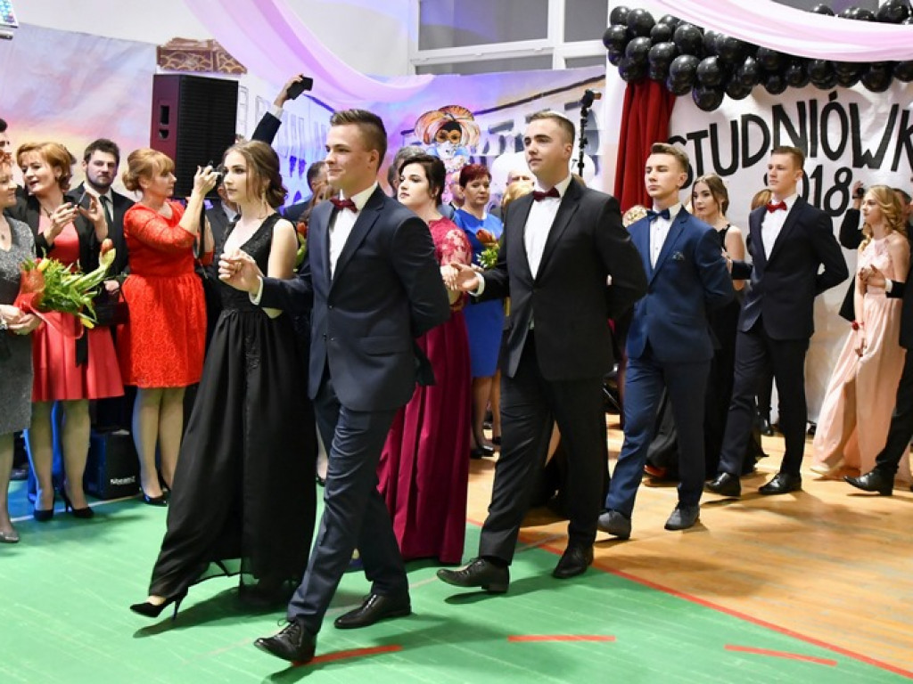 Studniowka Zespół Szkół Ogólnokształcących w Grębowie [ZDJĘCIA]
