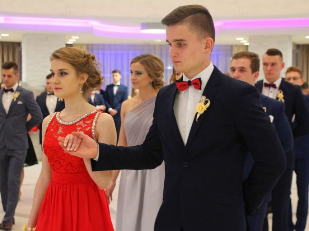 Studniówka w Regionalnym Centrum Edukacji Zawodowej w Nisku [ZDJĘCIA]