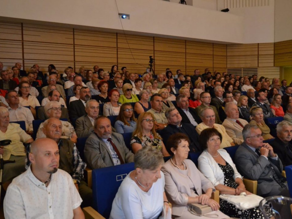 425 lat Tarnobrzega. Uroczysta sesja Rady Miasta [Zdjęcia]