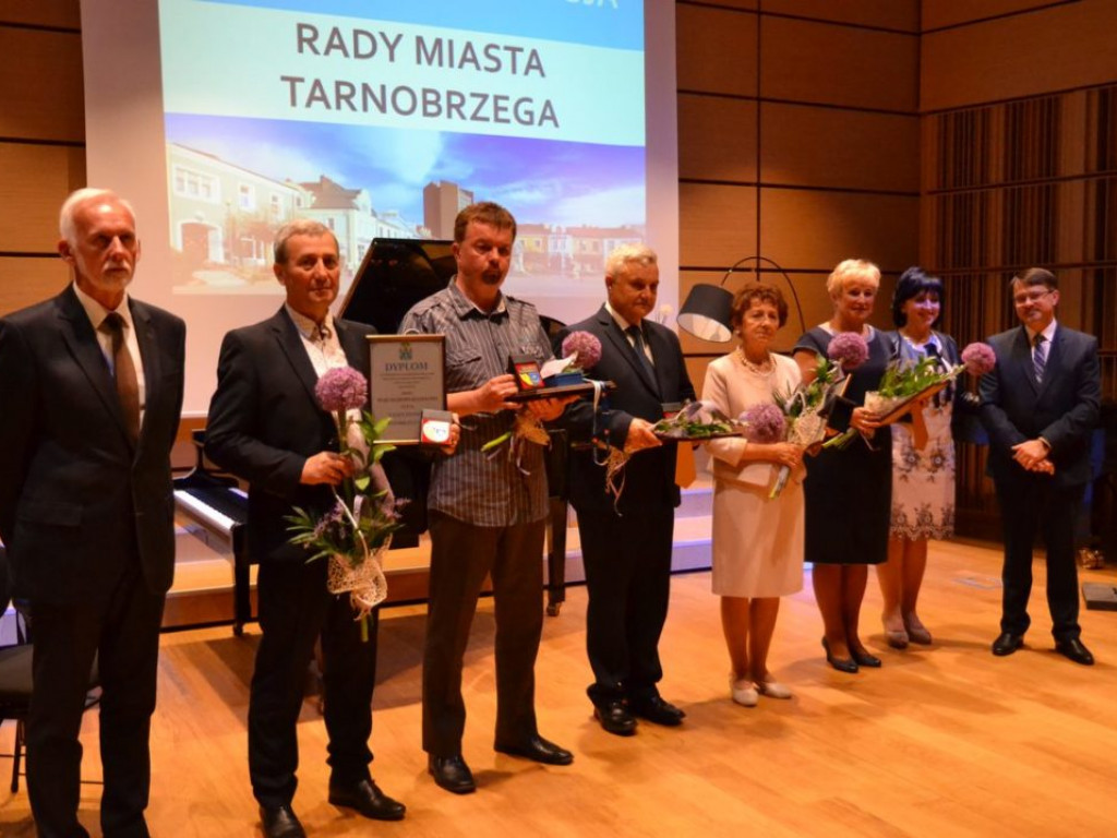 425 lat Tarnobrzega. Uroczysta sesja Rady Miasta [Zdjęcia]
