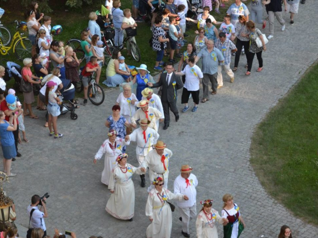 Takiego poloneza Tarnobrzeg jeszcze nie widział! Wielkie urodziny maista [ZDJĘCIA]