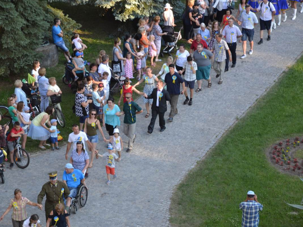 Takiego poloneza Tarnobrzeg jeszcze nie widział! Wielkie urodziny maista [ZDJĘCIA]