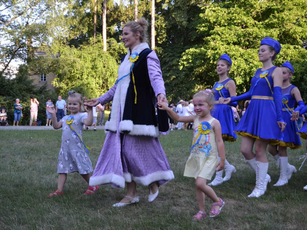 Takiego poloneza Tarnobrzeg jeszcze nie widział! Wielkie urodziny maista [ZDJĘCIA]