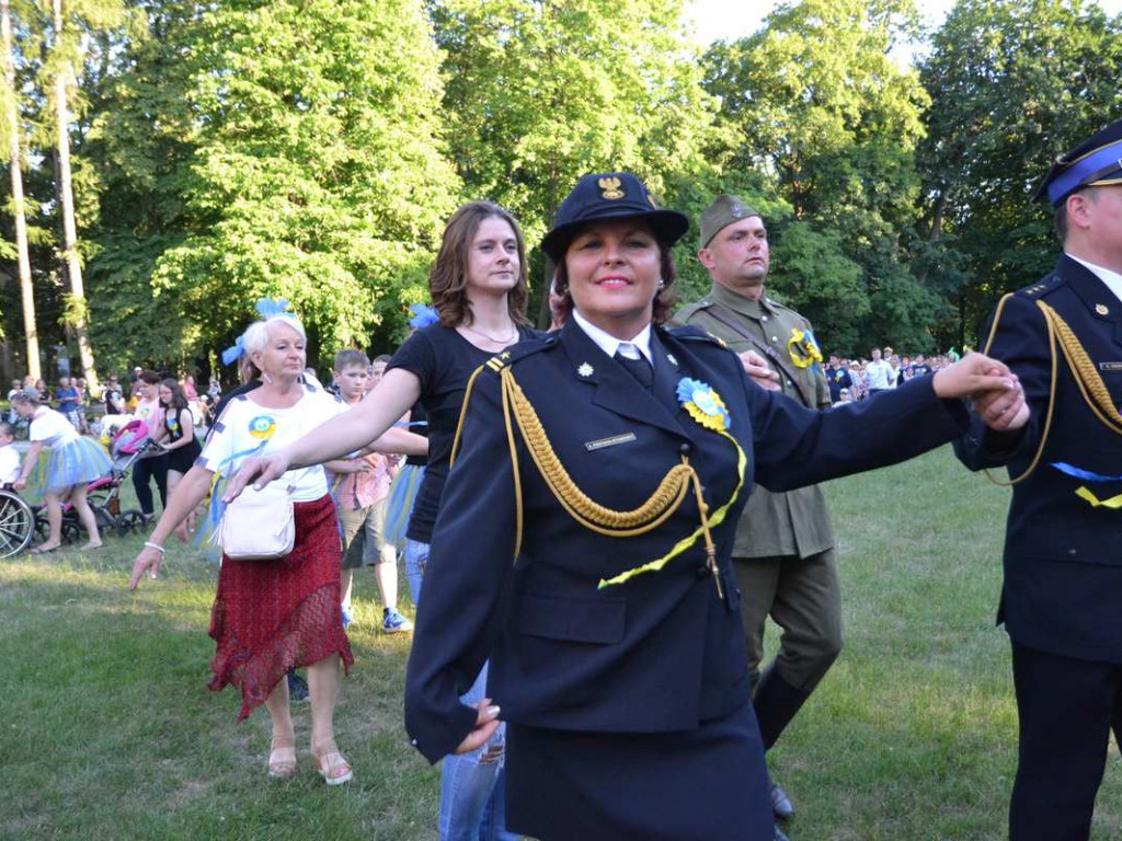 Takiego poloneza Tarnobrzeg jeszcze nie widział! Wielkie urodziny maista [ZDJĘCIA]