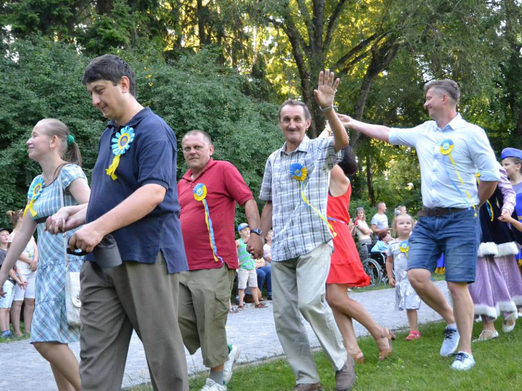 Takiego poloneza Tarnobrzeg jeszcze nie widział! Wielkie urodziny maista [ZDJĘCIA]