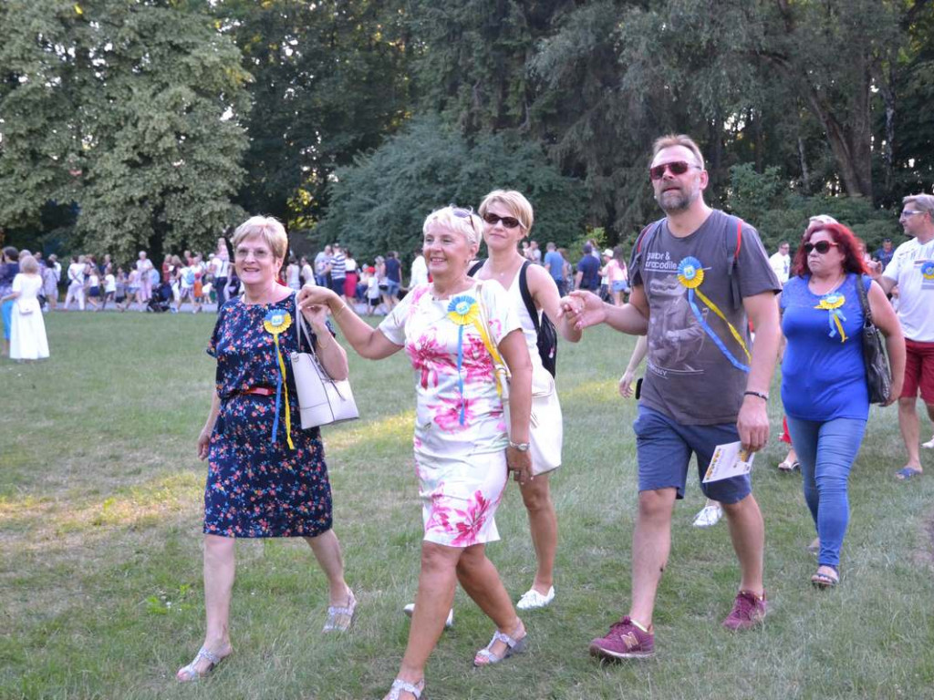 Takiego poloneza Tarnobrzeg jeszcze nie widział! Wielkie urodziny maista [ZDJĘCIA]