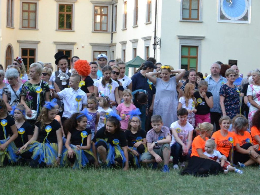 Takiego poloneza Tarnobrzeg jeszcze nie widział! Wielkie urodziny maista [ZDJĘCIA]