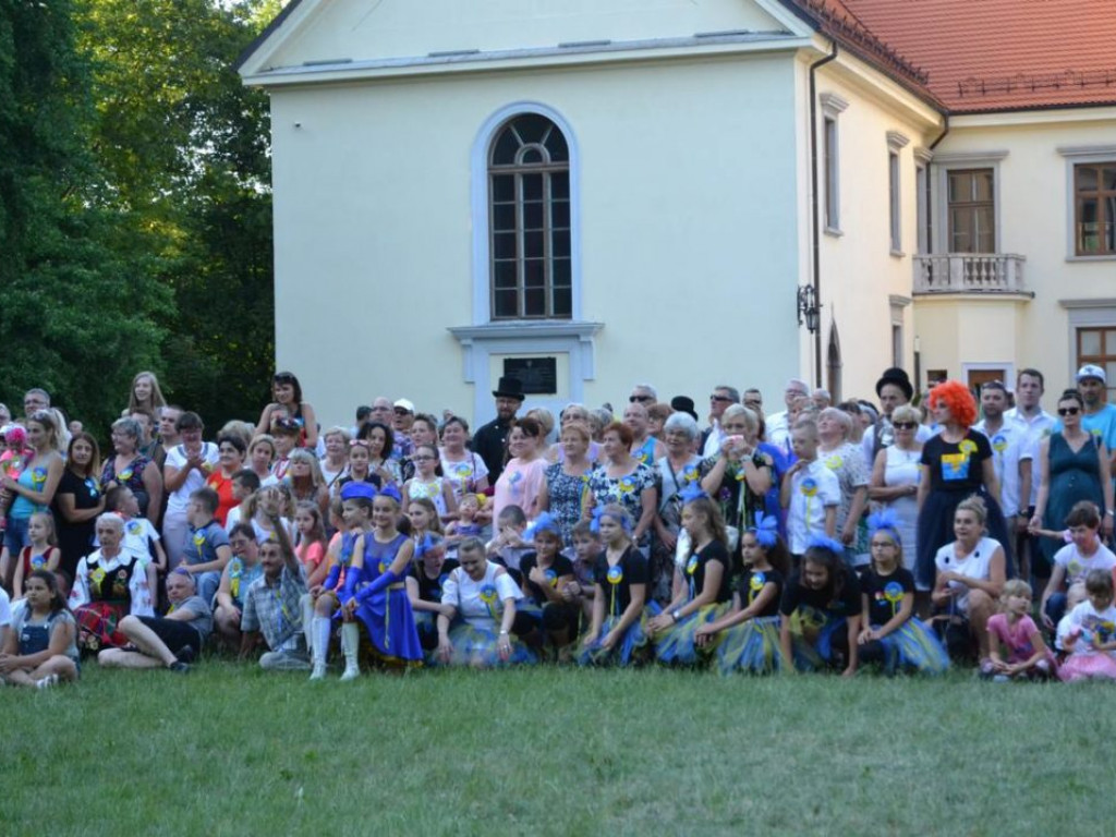 Takiego poloneza Tarnobrzeg jeszcze nie widział! Wielkie urodziny maista [ZDJĘCIA]