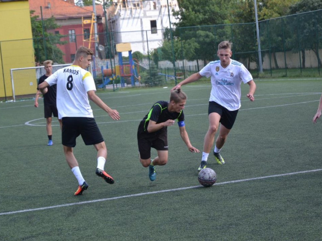 KS Złoty Bażant wygrywa III Tarnobrzeski Football Cup! [Zdjęcia]