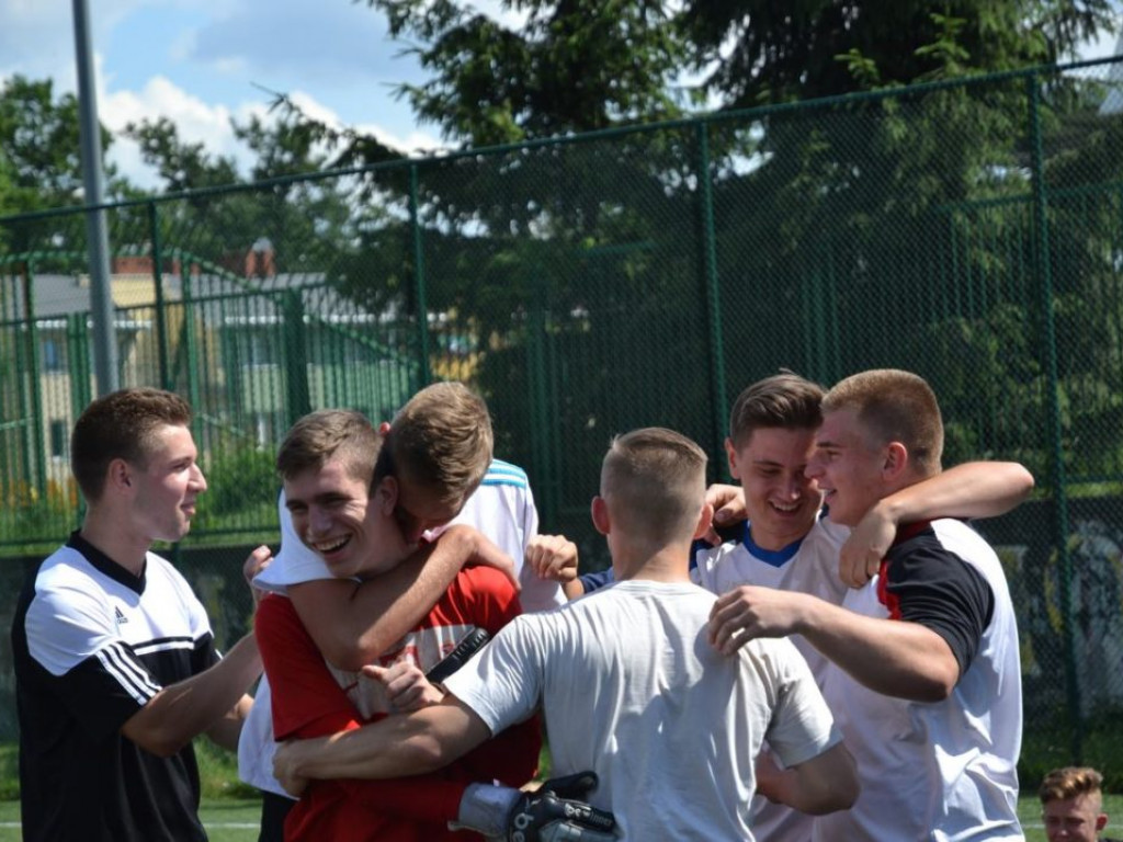 KS Złoty Bażant wygrywa III Tarnobrzeski Football Cup! [Zdjęcia]