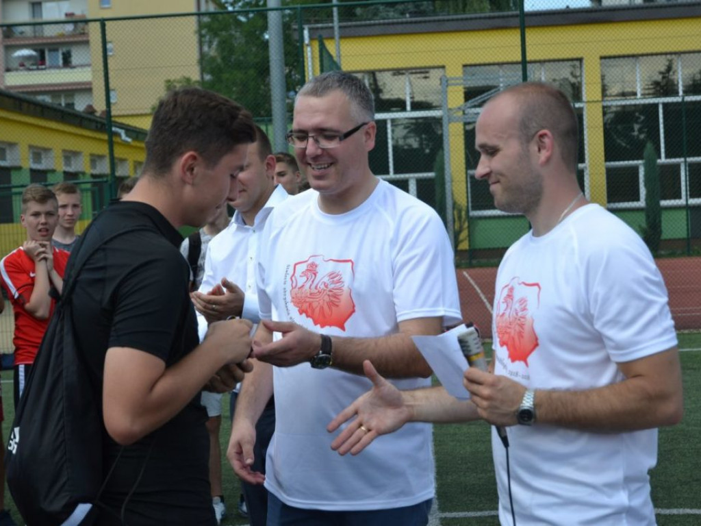 KS Złoty Bażant wygrywa III Tarnobrzeski Football Cup! [Zdjęcia]