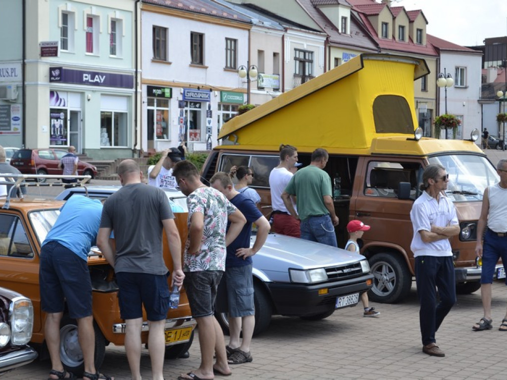 Motoryzacyjna gratka [zdjęcia]