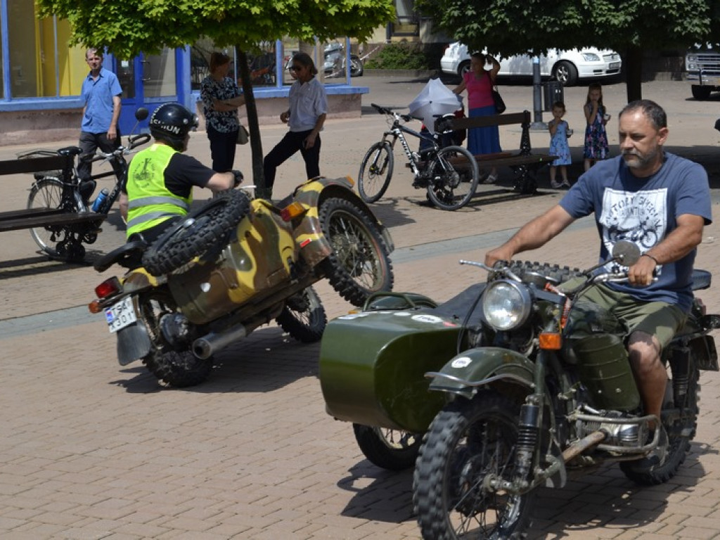 Motoryzacyjna gratka [zdjęcia]