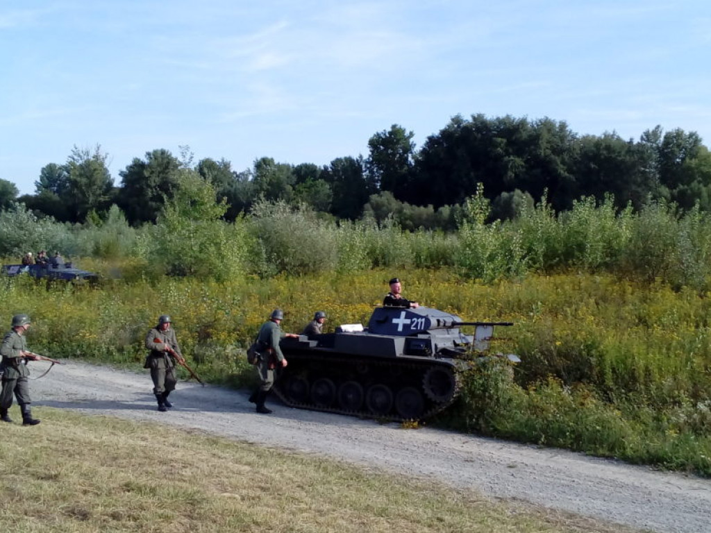 Zlot militarny po raz piąty [ZDJĘCIA]
