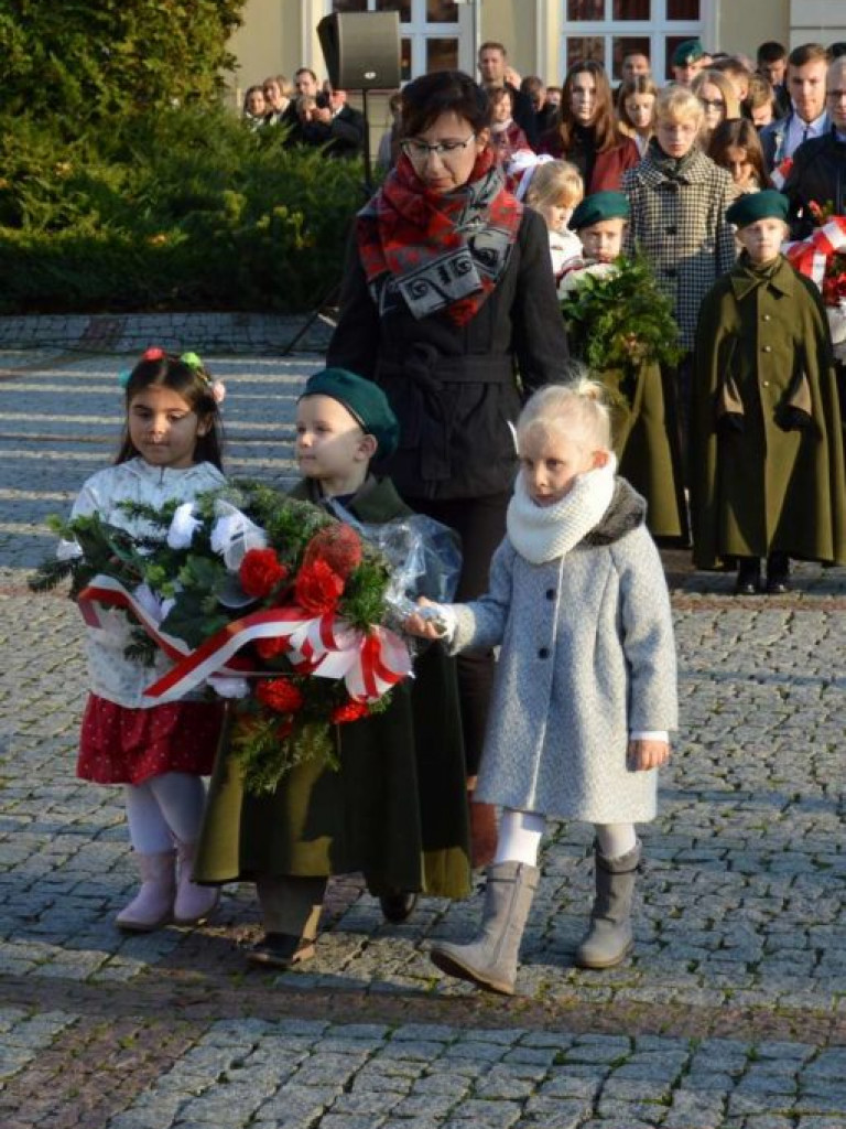 Wojsko na ulicach. Święto Niepodległości w Nisku [Zdjęcia]