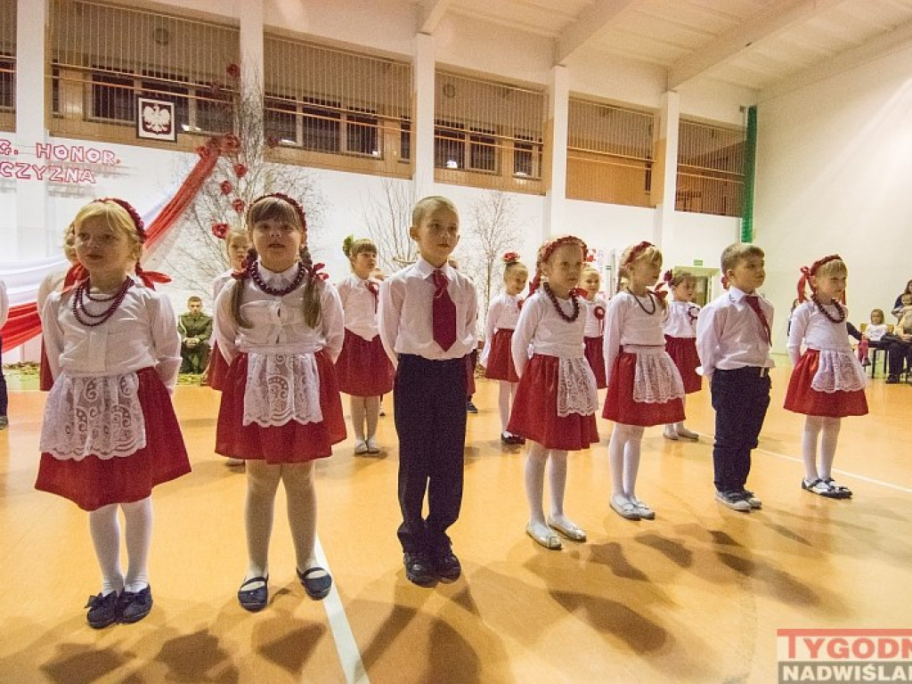 Jadachy uczciły 100. rocznicę odzyskania przez Polskę Niepodległości [Zdjęcia]