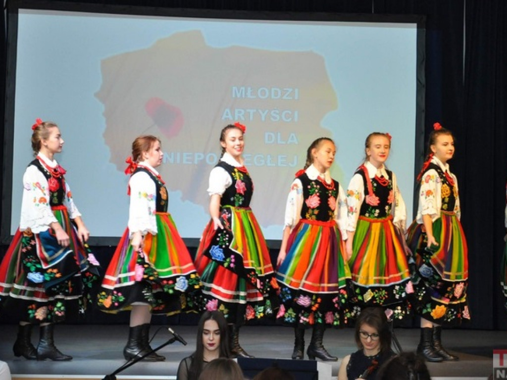 Obchody 100-lecia odzyskania niepodległości w gminie Pysznica [Zdjęcia]