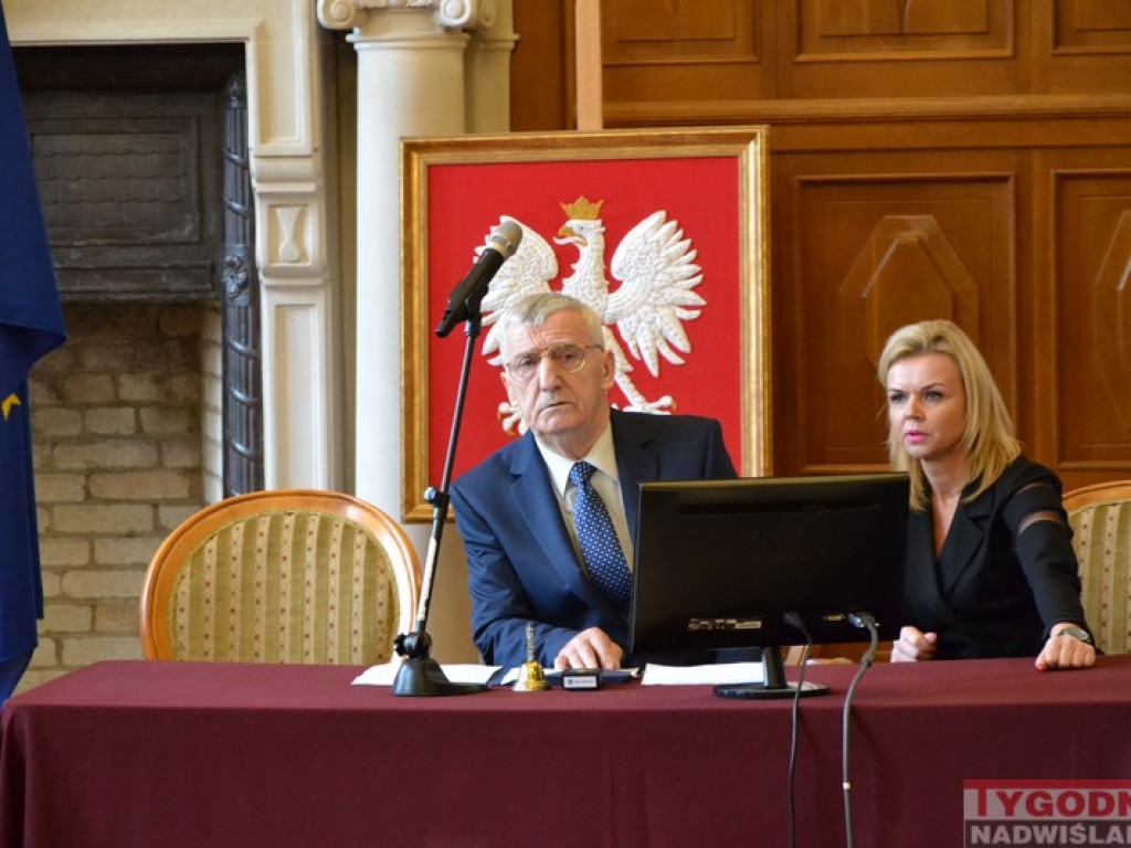 Pierwsza sesja Rady Miasta Tarnobrzega kadencji 2018-2023 [Zdjęcia]