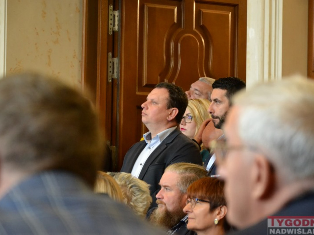 Pierwsza sesja Rady Miasta Tarnobrzega kadencji 2018-2023 [Zdjęcia]