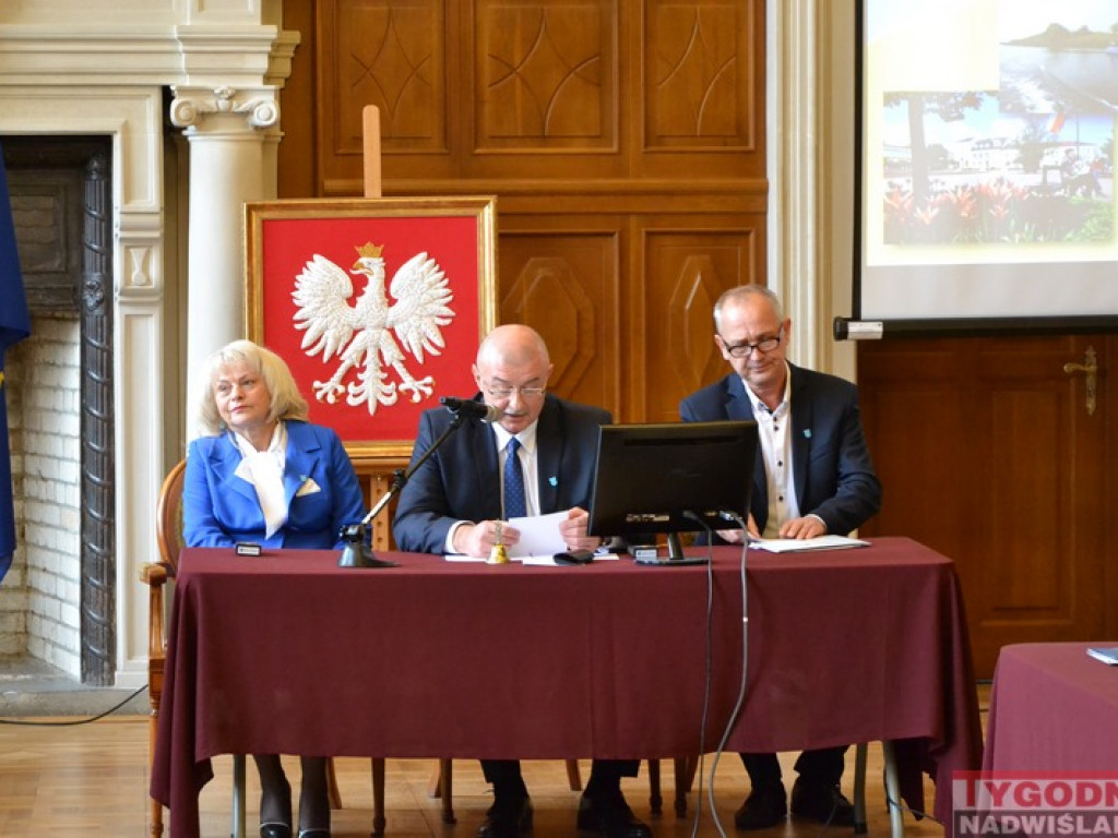 Pierwsza sesja Rady Miasta Tarnobrzega kadencji 2018-2023 [Zdjęcia]