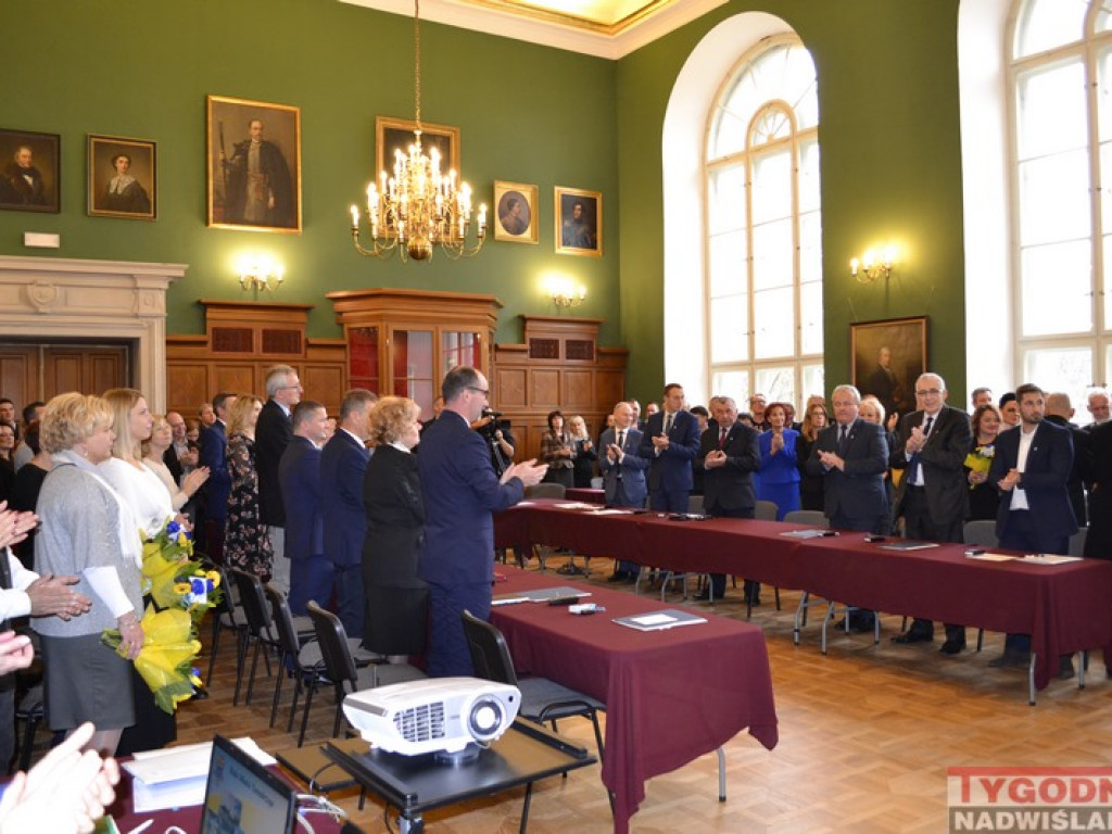 Pierwsza sesja Rady Miasta Tarnobrzega kadencji 2018-2023 [Zdjęcia]
