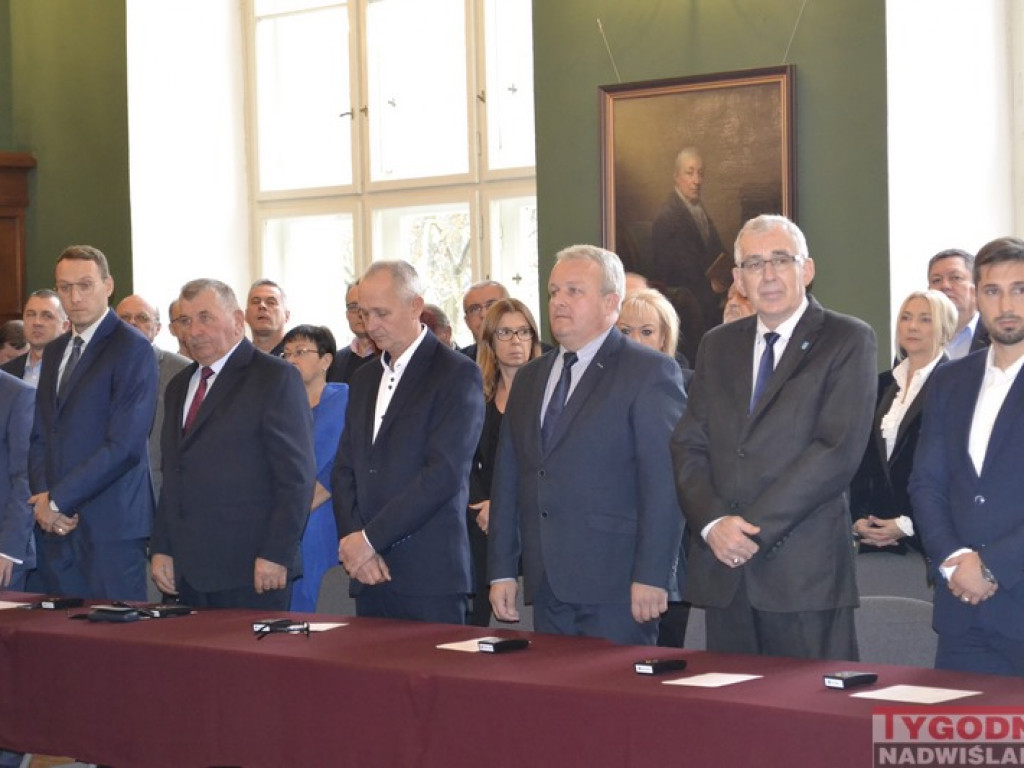 Pierwsza sesja Rady Miasta Tarnobrzega kadencji 2018-2023 [Zdjęcia]