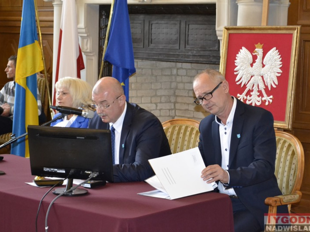 Pierwsza sesja Rady Miasta Tarnobrzega kadencji 2018-2023 [Zdjęcia]