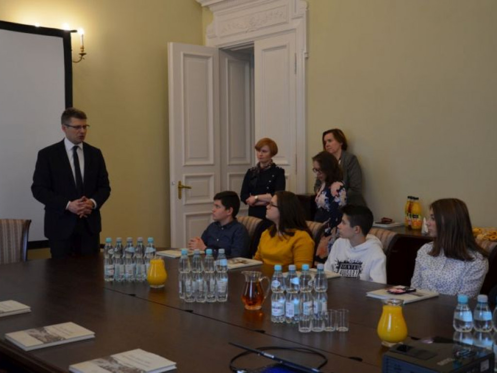 Młodzież z wizytą w Ministerstwie  Sprawiedliwości