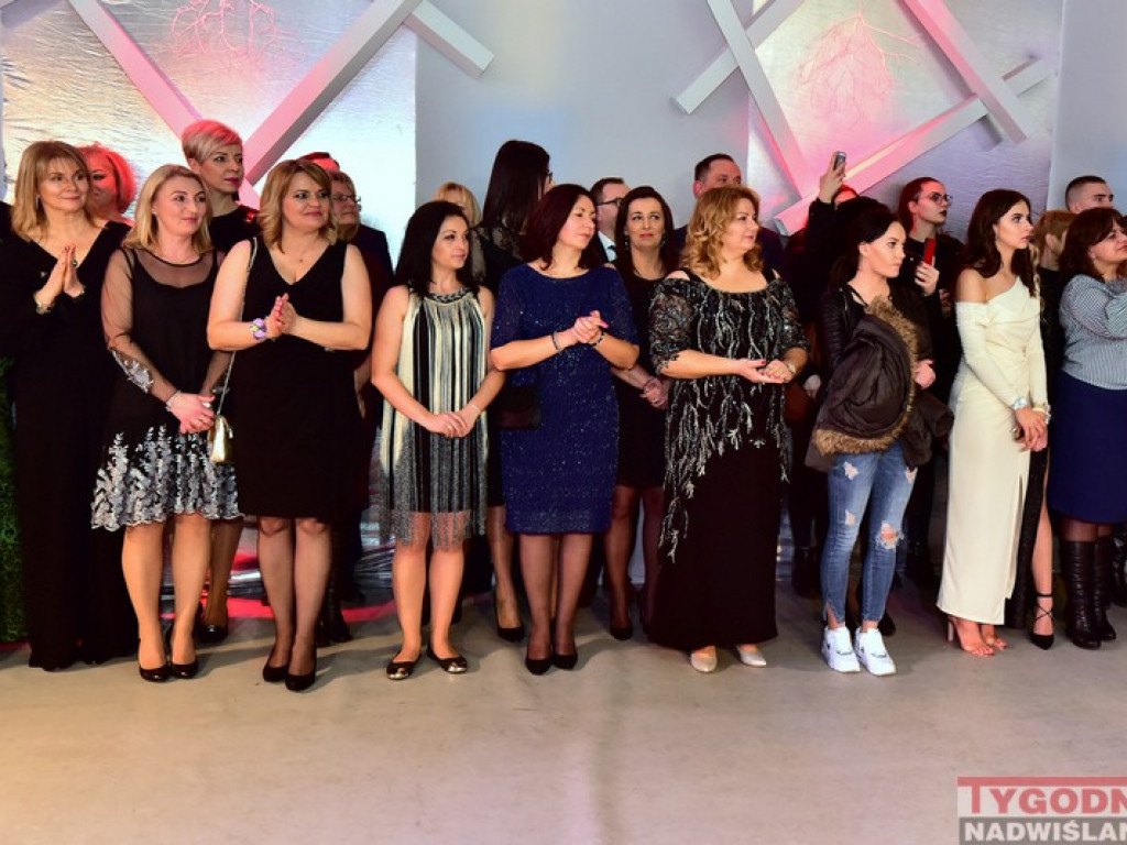 Studniówka LO im. M. Kopernika w Tarnobrzegu [zdjęcia]