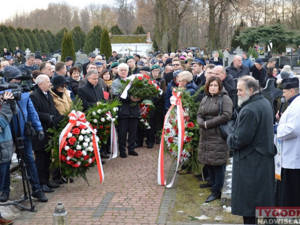 Borów 75 lat później [zdjęcia]