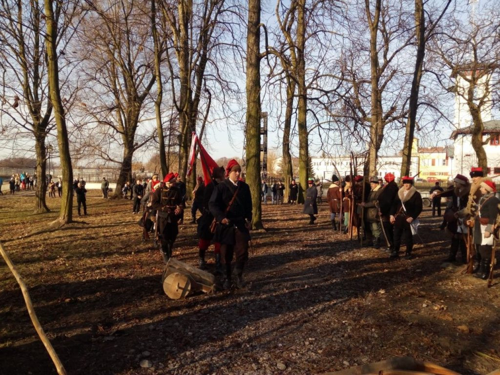 Rekonstrukcja bitwy powstańców styczniowych o Staszów [ZDJĘCIA]