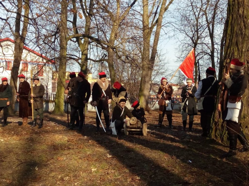 Rekonstrukcja bitwy powstańców styczniowych o Staszów [ZDJĘCIA]