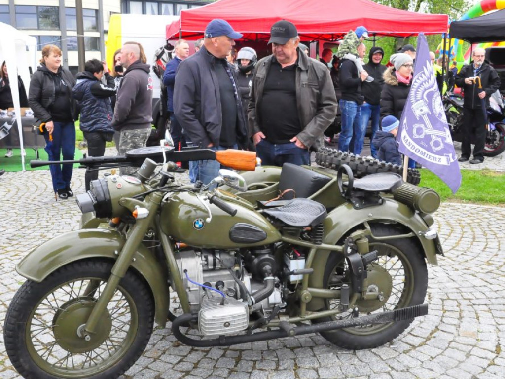 Motocyklowa niedziela w Sandomierzu [zdjęcia]