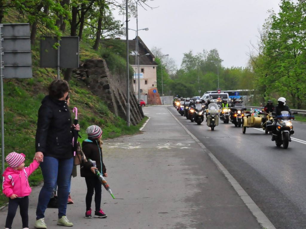 Motocyklowa niedziela w Sandomierzu [zdjęcia]